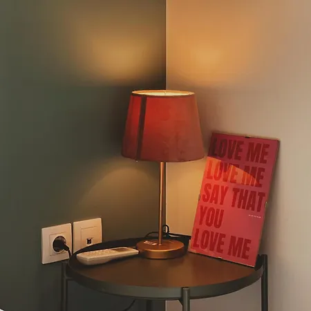 Have A Rest Netflix, Nespresso Apartment