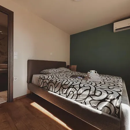 Apartment Have A Rest Netflix, Nespresso Athens